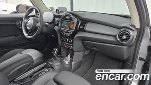 Mini Cooper, 2020 — миниатюра 8
