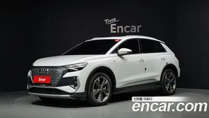 Audi Q4 e-tron, 2022 — миниатюра 1