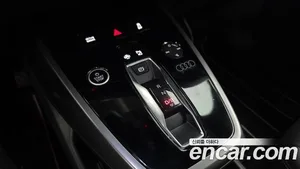 Audi Q4 e-tron, 2022 — миниатюра 9