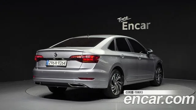 Volkswagen Jetta, 2020 — фото автомобиля из Кореи