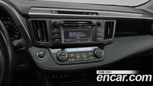 Toyota RAV4, 2018 — миниатюра 20