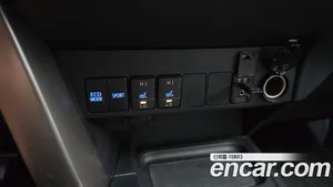 Toyota RAV4, 2018 — миниатюра 22