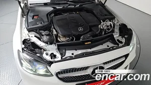 Mercedes-Benz E-Class, 2019 — миниатюра 5