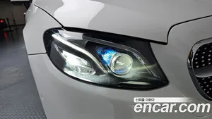 Mercedes-Benz E-Class, 2019 — миниатюра 7