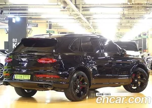 Bentley Bentayga, 2025 — миниатюра 3