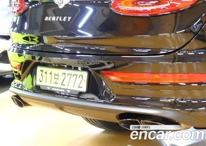 Bentley Bentayga, 2025 — миниатюра 5