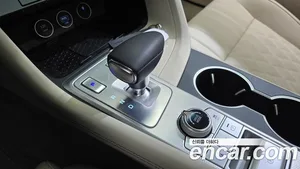 Genesis G70, 2025 — миниатюра 12