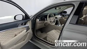 Genesis G70, 2025 — миниатюра 13