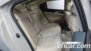 Genesis G70, 2025 — миниатюра 17