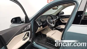 BMW iX1, 2024 — миниатюра 10