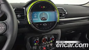 Mini Clubman, 2023 — миниатюра 19