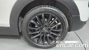Mini Clubman, 2023 — миниатюра 7