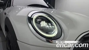 Mini Clubman, 2023 — миниатюра 8