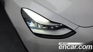 Tesla Model 3, 2020 — миниатюра 8