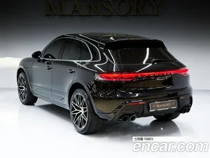 Porsche Macan, 2022 — миниатюра 2