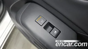 Hyundai Kona, 2023 — миниатюра 33