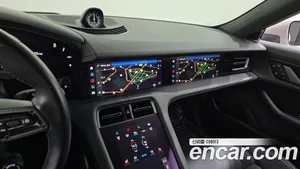 Porsche Taycan, 2023 — миниатюра 18