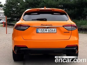 Maserati Levante, 2022 — миниатюра 4