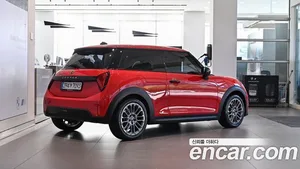 Mini Cooper, 2025 — миниатюра 4