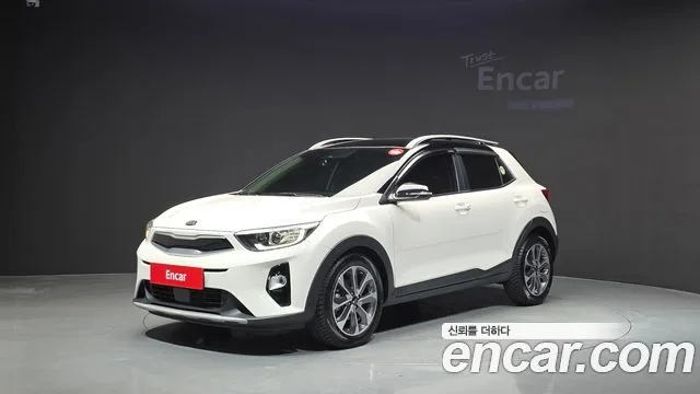 Kia Stonic, 2020 — фото автомобиля из Кореи