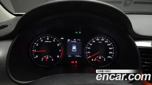 Kia Stonic, 2020 — миниатюра 8