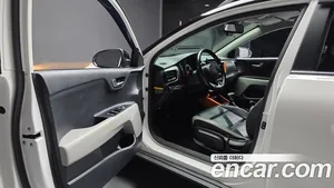 Kia Stonic, 2020 — миниатюра 10