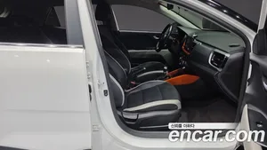 Kia Stonic, 2020 — миниатюра 11