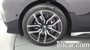 BMW 7-Series, 2023 — миниатюра 5