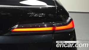 BMW 7-Series, 2023 — миниатюра 9