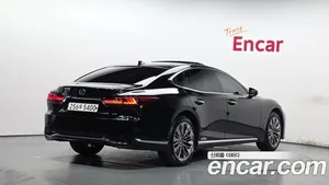 Lexus LS, 2021 — миниатюра 2