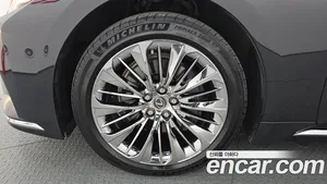 Lexus LS, 2021 — миниатюра 5