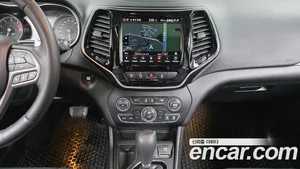 Jeep Cherokee, 2021 — миниатюра 22