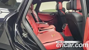 Porsche Macan, 2023 — миниатюра 16