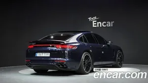 Porsche Panamera, 2019 — миниатюра 2