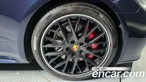 Porsche Panamera, 2019 — миниатюра 5