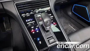 Porsche Panamera, 2019 — миниатюра 9