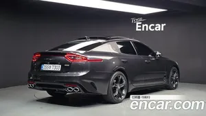 Kia Stinger, 2017 — миниатюра 2