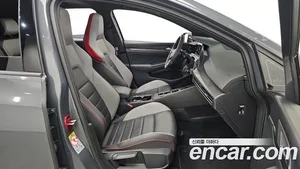 Volkswagen Golf, 2022 — миниатюра 16