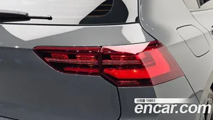 Volkswagen Golf, 2022 — миниатюра 8