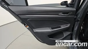 Volkswagen Golf, 2022 — миниатюра 14