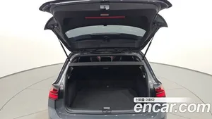 Volkswagen Golf, 2022 — миниатюра 31