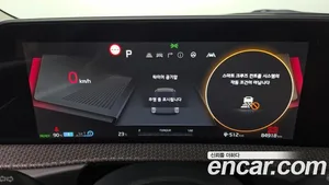Kia EV6, 2022 — миниатюра 10