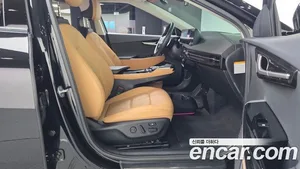 Kia EV6, 2022 — миниатюра 16