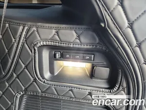 Ford Explorer, 2025 — миниатюра 12