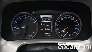 Toyota RAV4, 2017 — миниатюра 10