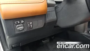 Toyota RAV4, 2017 — миниатюра 21