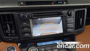 Toyota RAV4, 2017 — миниатюра 26