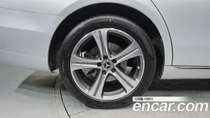 Mercedes-Benz E-Class, 2019 — миниатюра 5
