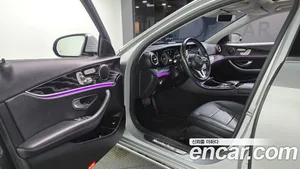 Mercedes-Benz E-Class, 2019 — миниатюра 10