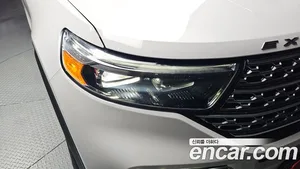 Ford Explorer, 2020 — миниатюра 7